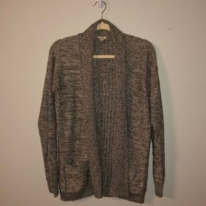 Fossil Women’s gray heather cardigan